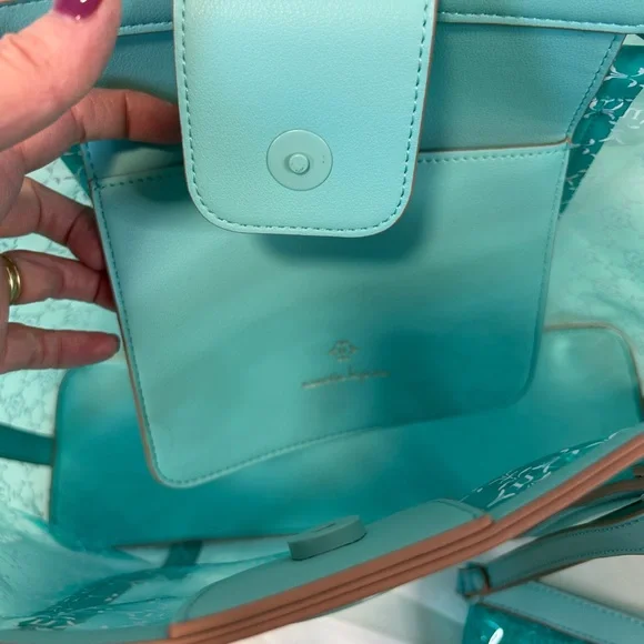 Nanette Lepore Maxine clear vinyl tote‎ with wristlet pouch aquatic blue color - Picture 9 of 13